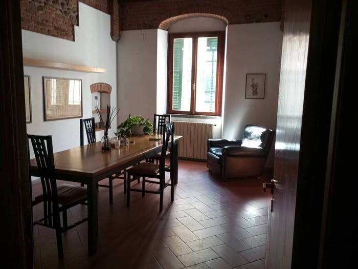 Appartamento trilocale in vendita in Piazza della Sala, Pistoia