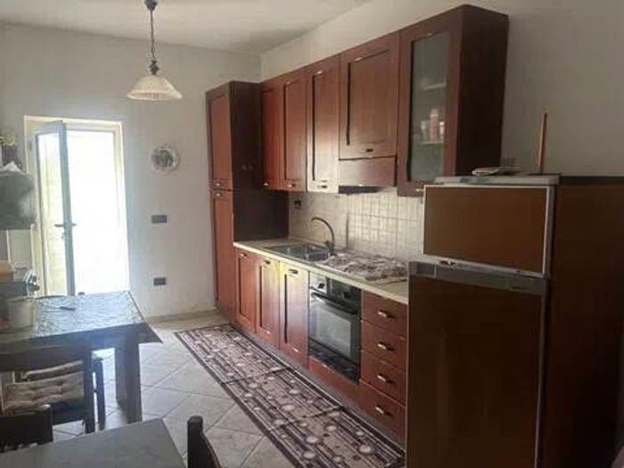 Casa con 6 locali in vendita in Via Montello No Number, Marzano Appio