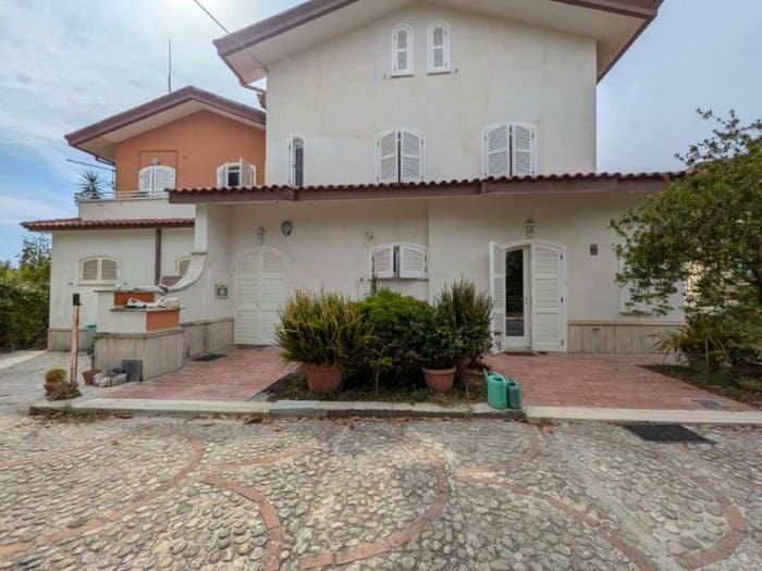 Appartamento quadrilocale in vendita in via San Lorenzo, Centro, Frosinone