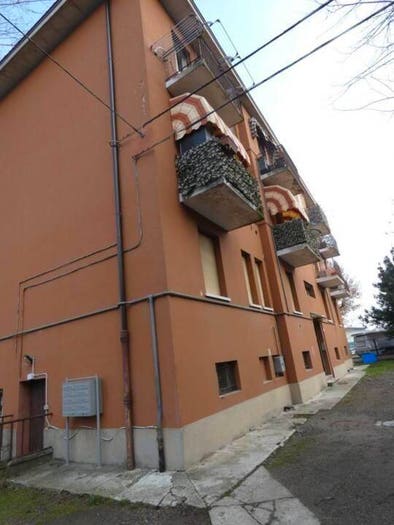 Appartamento trilocale in vendita in Via Nonantolana, Crocetta, Modena