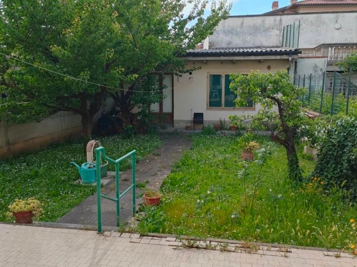 Casa con 5 locali in vendita in Masini XX Settembre, Empoli