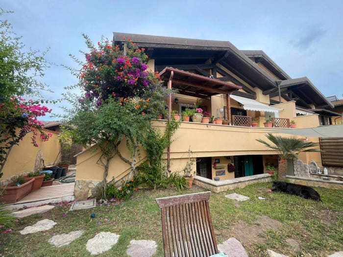 Casa con 6 locali in vendita in Via Bartolomeo Nogara, Ostia Antica, Roma