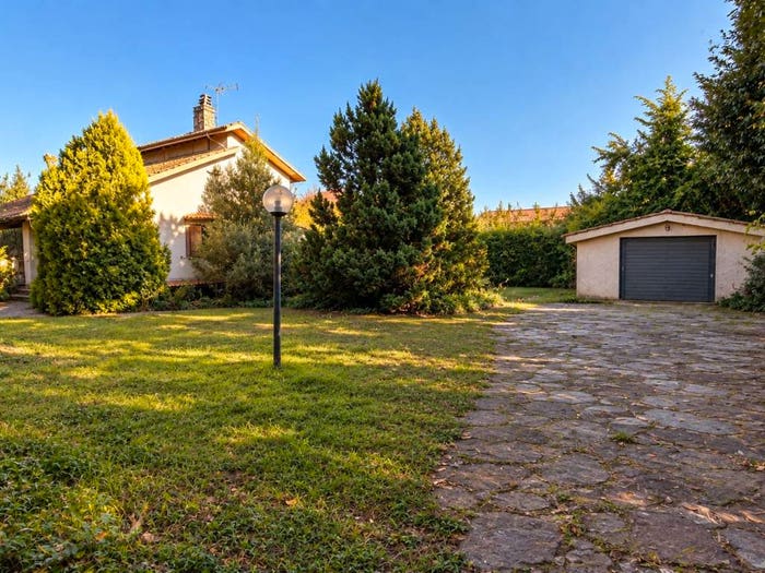 Casa quadrilocale in vendita in Via delle Carrozze, Centro, Rocca Priora