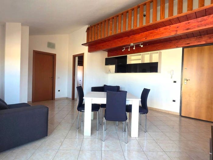 Appartamento trilocale in vendita in Via Rita Montagnana, Olmedo