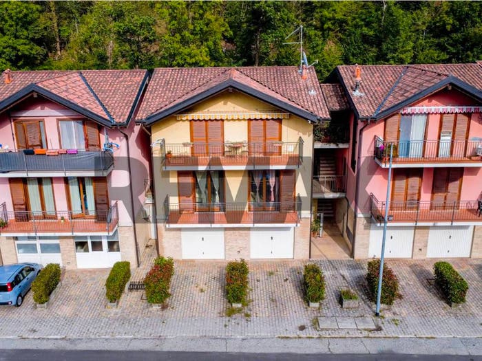 Appartamento trilocale in vendita in Bartolomeo Scappi, Dumenza