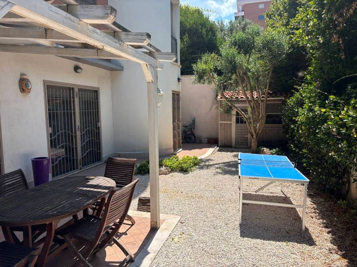 Appartamento trilocale in vendita in Via Francesco Menzio, Acilia, Roma