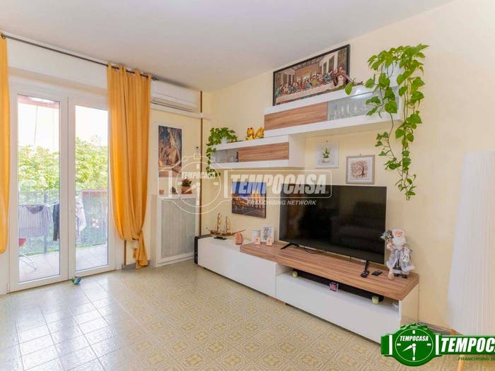 Appartamento trilocale in vendita in Via olivieri alessio, San Carlo, Milano