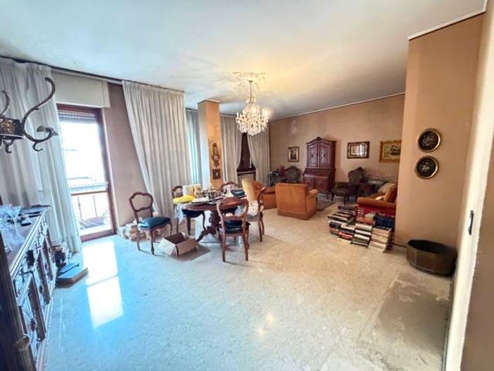 Appartamento trilocale in vendita in Via Giorgio Solero, Piazza Genova, Alessandria