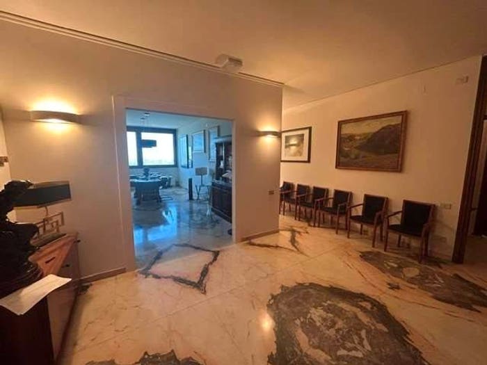 Appartamento con 6 locali in vendita in Viale corassori, San Faustino, Modena