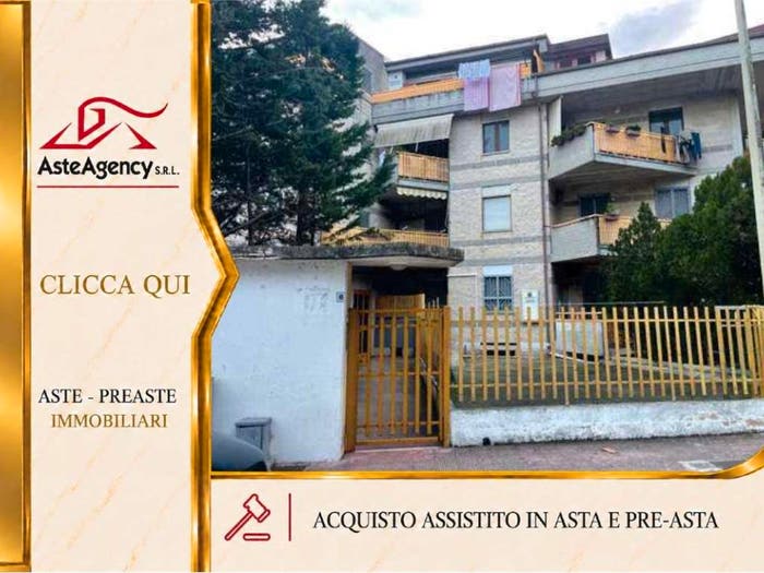 Appartamento quadrilocale in vendita in Via salvatore santeramo, Centro, Margherita di Savoia