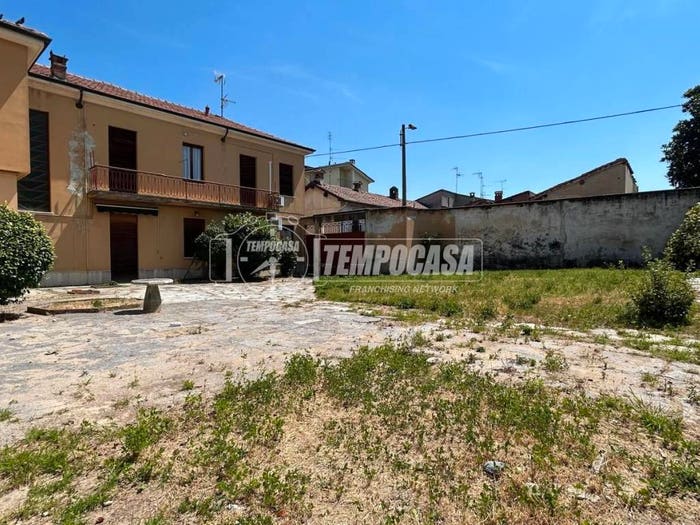 Casa con 5 locali in vendita in Via Reale, Centro, Garlasco
