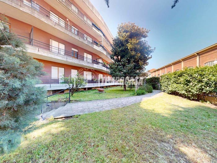 Appartamento con 6 locali in vendita in Via Monte Grappa, Centro, Bra