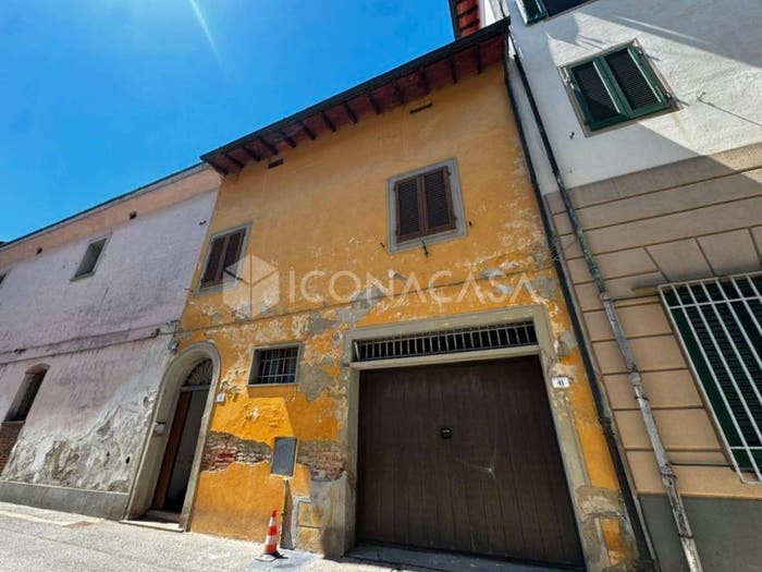 Casa con 6 locali in vendita in Via Galileo Galilei, Centro, Castelfranco di Sotto