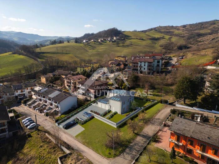 Casa con 5 locali in vendita in Fagiano, Viano