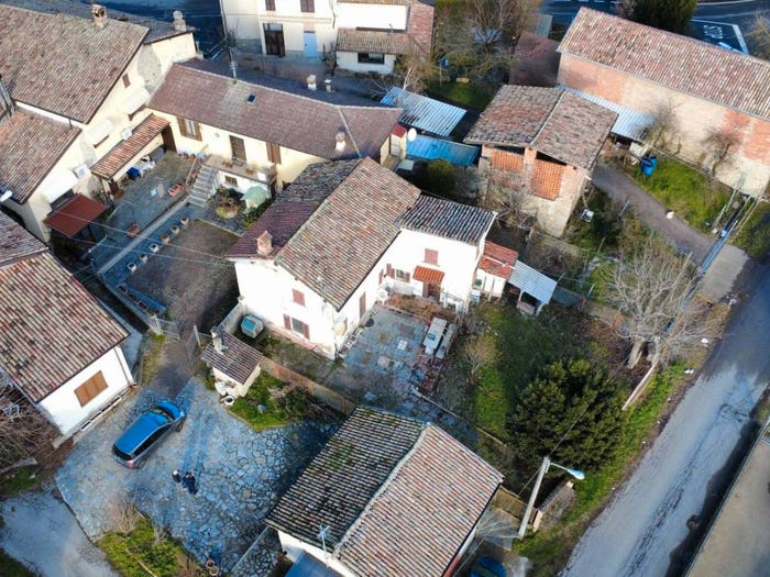 Casa quadrilocale in vendita in San Giovanni, Godiasco Salice Terme
