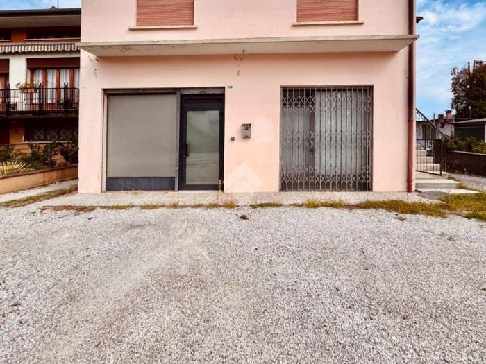 Appartamento con 5 locali in vendita in Via Roma, Centro, Vidor