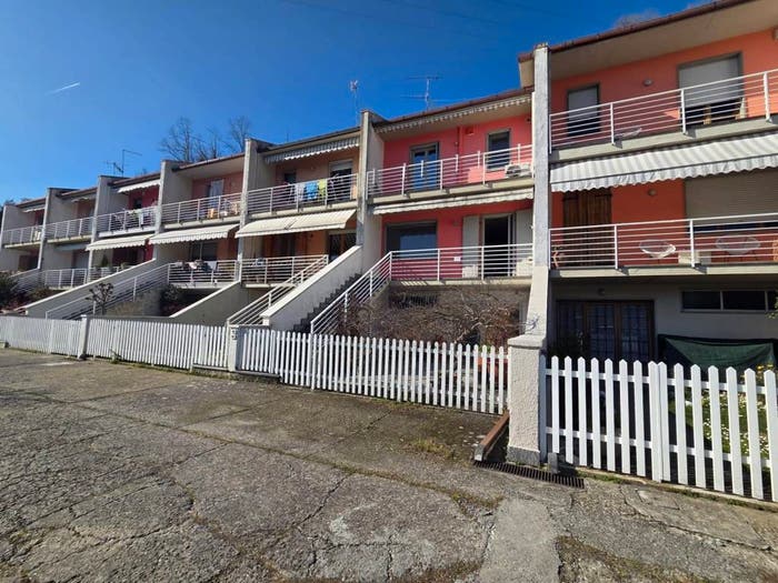 Casa con 5 locali in vendita in Via Oliveto, Montale, Podenzana