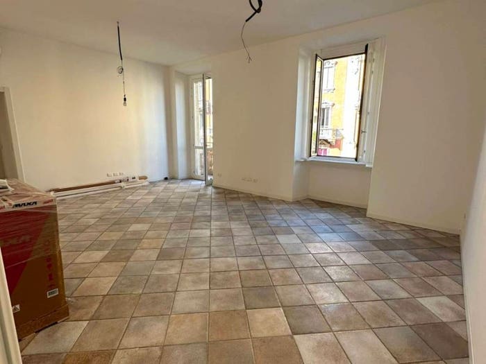 Appartamento trilocale in vendita in Via Mauro Macchi, Centrale, Milano