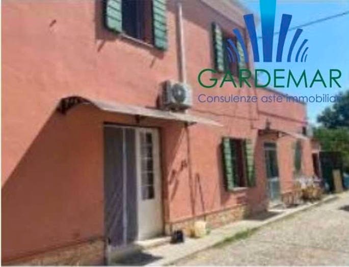 Appartamento con 6 locali in vendita in via bologna Montalbano, Montalbano, Ferrara