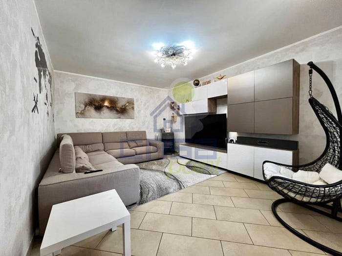 Casa con 6 locali in vendita in VIA NINO BIXIO C, Centro, Canneto sull'Oglio
