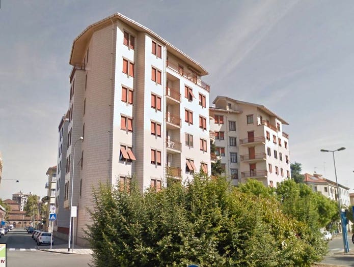 Appartamento con 5 locali in vendita in Corso Novembre, Pista, Alessandria
