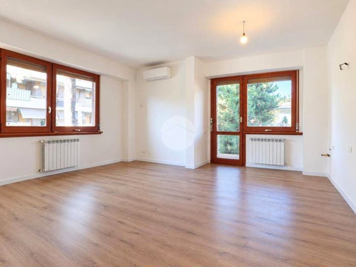 Appartamento quadrilocale in vendita in Viale Europa, Silvi Marina, Silvi