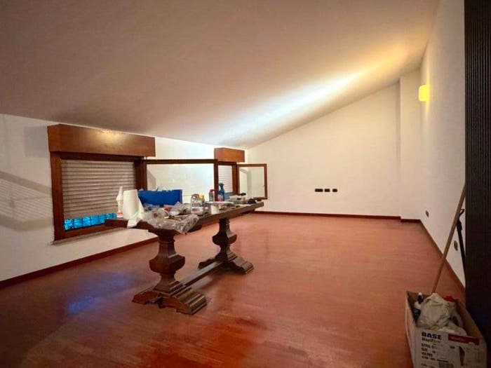 Casa quadrilocale in vendita in Via V Saltini, Centro, Castelnovo di Sotto