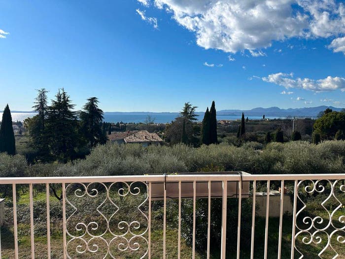 Casa con 6 locali in vendita in Centro, Bardolino