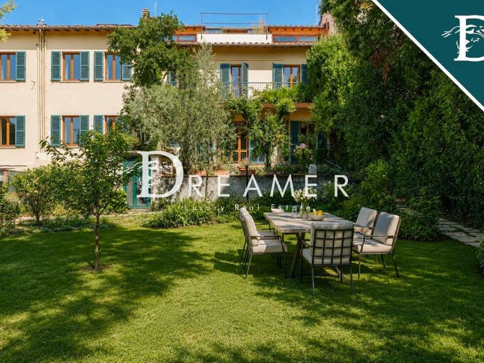 Casa con 6 locali in vendita in Via de Corbinelli, Galluzzo, Firenze