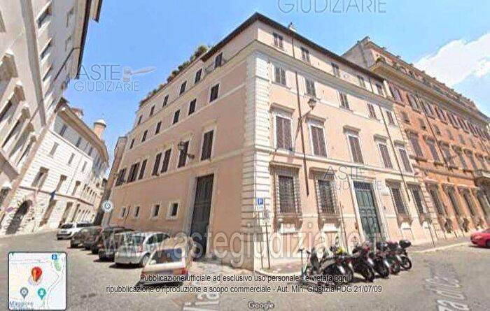 Appartamento bilocale in vendita in Piazza di Campitelli, Largo Argentina, Roma