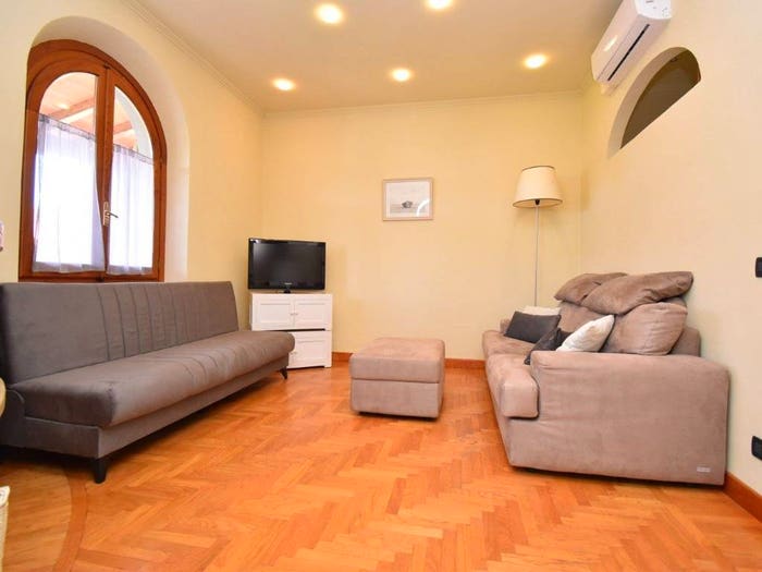 Casa con 6 locali in vendita in Piazza Giuseppe Garibaldi, Centro, Forte dei Marmi