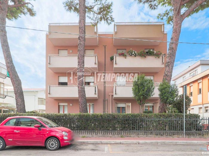 Appartamento trilocale in vendita in Via Antonio Gramsci, Centro, Misano Adriatico