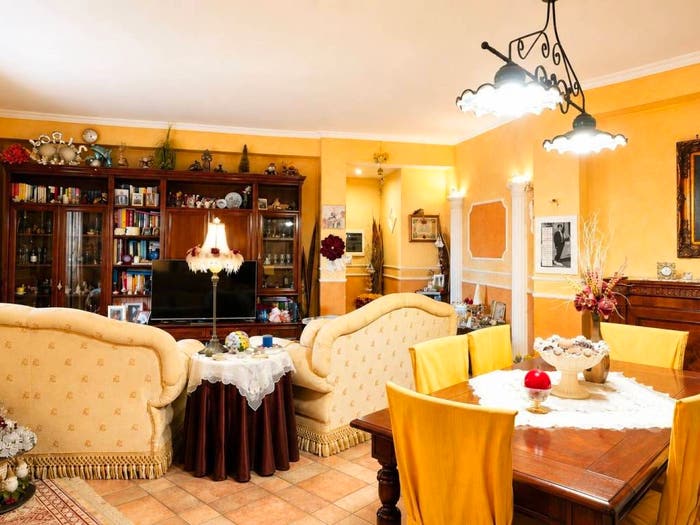 Appartamento con 5 locali in vendita in via Santi Elena e Costantino, Centro, Aci Catena