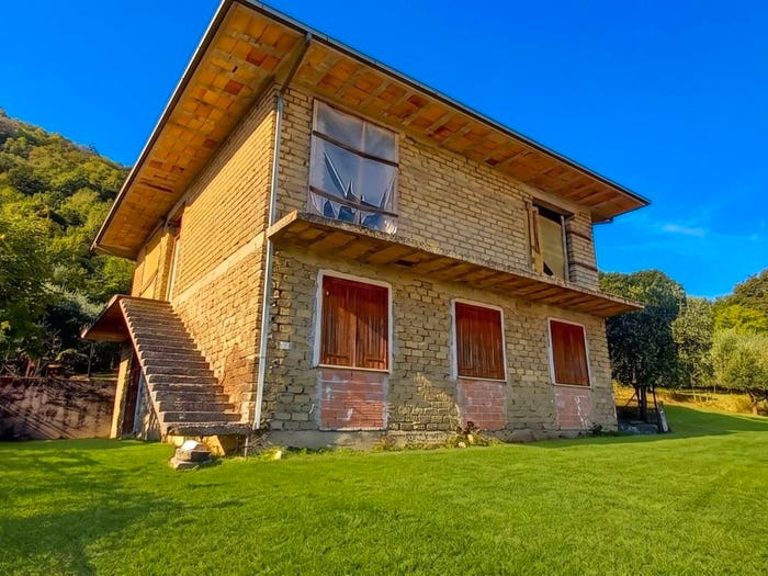 Casa con 5 locali in vendita in Strada Provinciale Pedemontana Monti Lepini, Morolo
