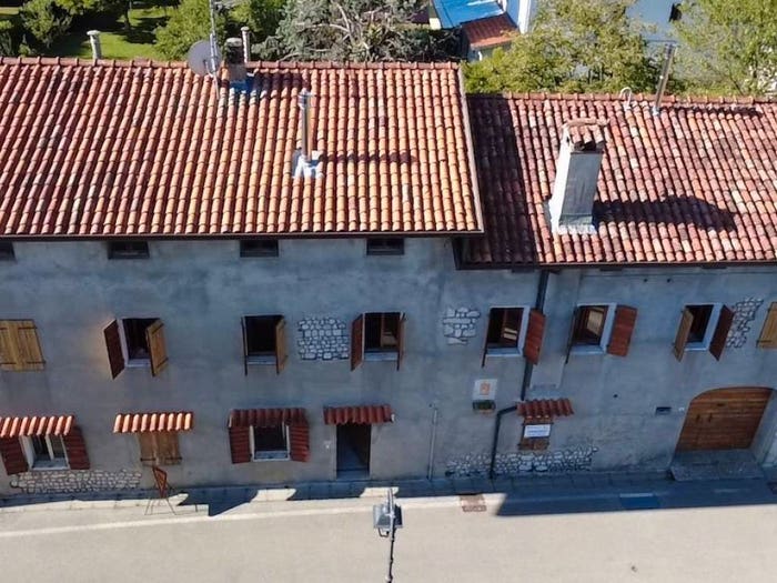 Casa con 6 locali in vendita in Centro, Montereale Valcellina