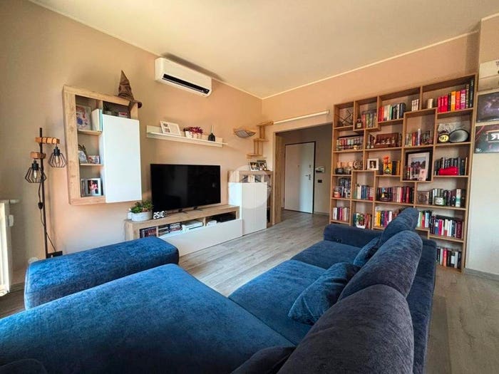 Appartamento quadrilocale in vendita in Via Corsica, Brescia Due, Brescia