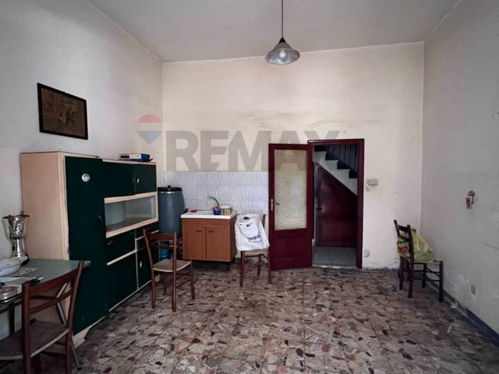 Casa trilocale in vendita in Via Rosolino Pilo, Paternò