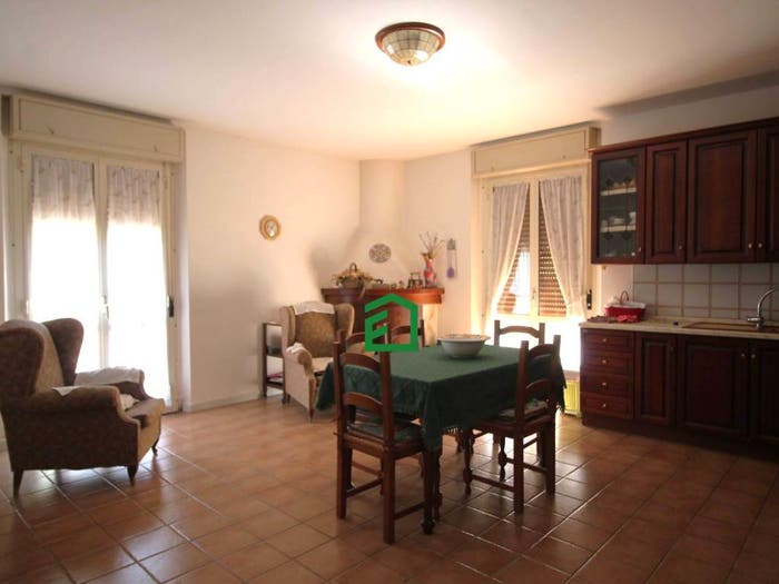 Appartamento trilocale in vendita in Via Sant'Egidio, Guardea