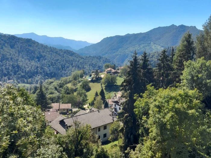 Appartamento bilocale in vendita in Via Alessandro Manzoni, Centro, Cornalba