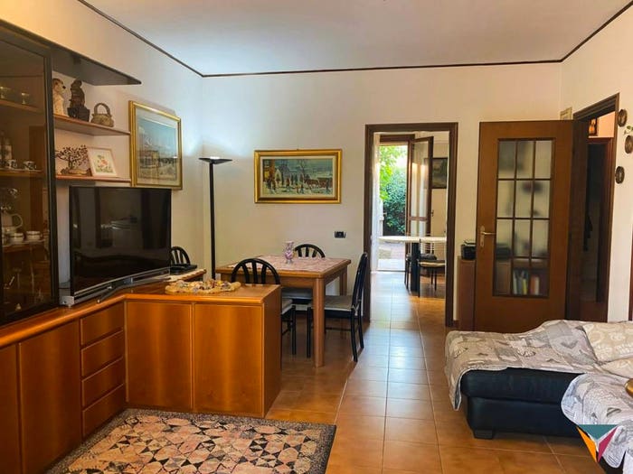 Casa con 5 locali in vendita in Via Germania, Eremo, Curtatone