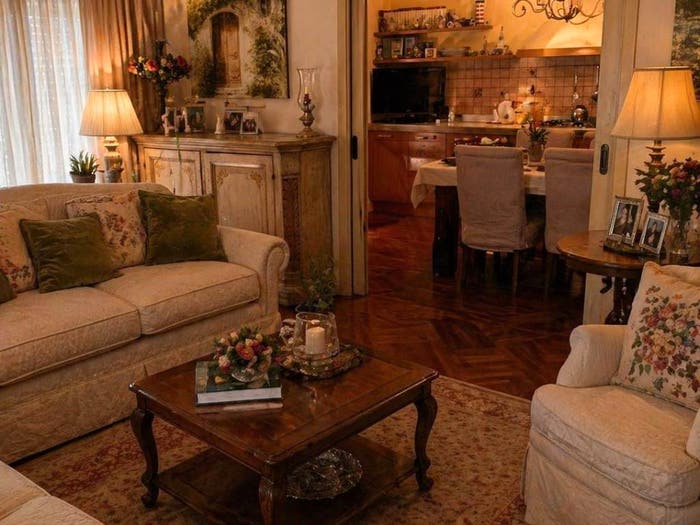 Appartamento con 5 locali in vendita in Via Regina Margherita, Canicattì