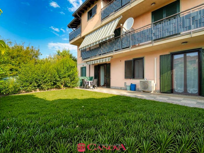 Appartamento trilocale in vendita in Via Como, Centro, Veniano