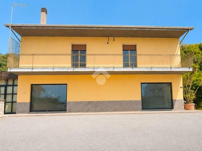 Casa quadrilocale in vendita in Via Madre Teresa di Calcutta, Settimo, Montalto Uffugo