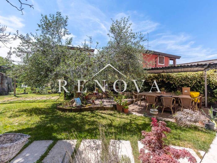 Casa con 5 locali in vendita in Via Belvedere, Ospedaletto Santa Lucia Arcè, Pescantina