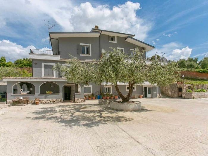 Casa con 6 locali in vendita in Via Andrea Mantegna, Pichini, Guidonia Montecelio