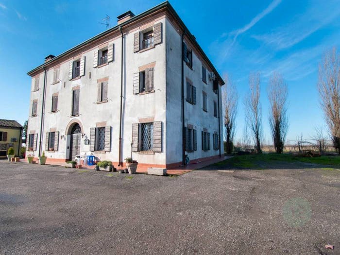 Casa con 6 locali in vendita in Strada Romana Nord, Fossoli San Marino, Carpi