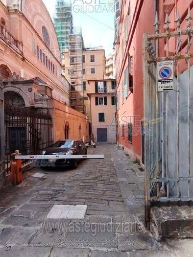 Appartamento con 6 locali in vendita in Via Assarotti, Castelletto, Genova