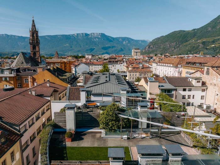 Appartamento quadrilocale in vendita in Via della Rena, Centro, Bolzano