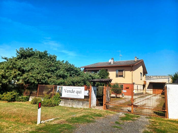 Casa con 5 locali in vendita in Viale dell'Industria, Polo Industriale, Codogno