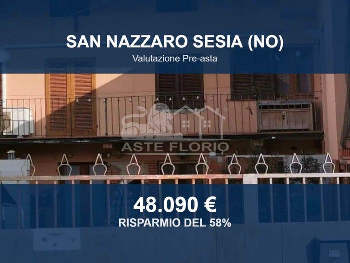 Casa con 6 locali in vendita in Via Vittorio Emanuele III, San Nazzaro Sesia